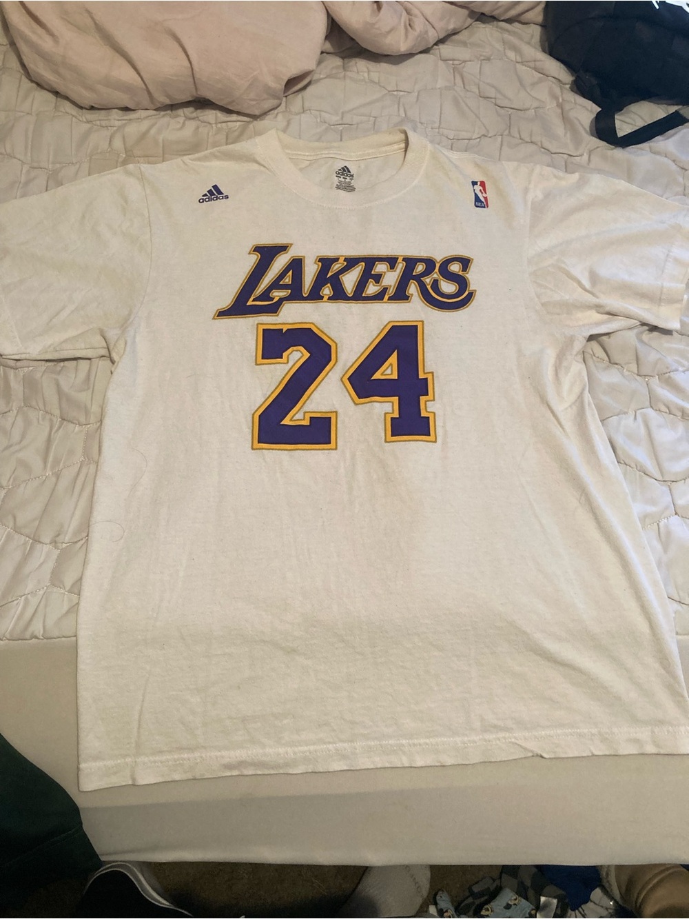 Adidas kobe Bryant Lakers Jersey shirt white Size L really good condition